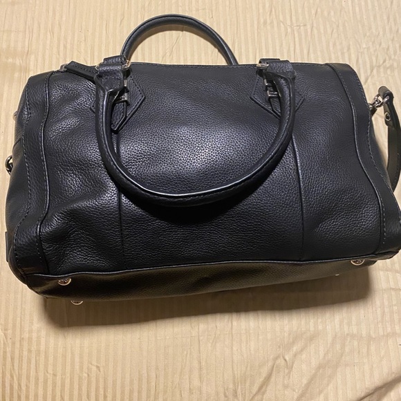 Black Tignanello Shoulder bag - Picture 3 of 5